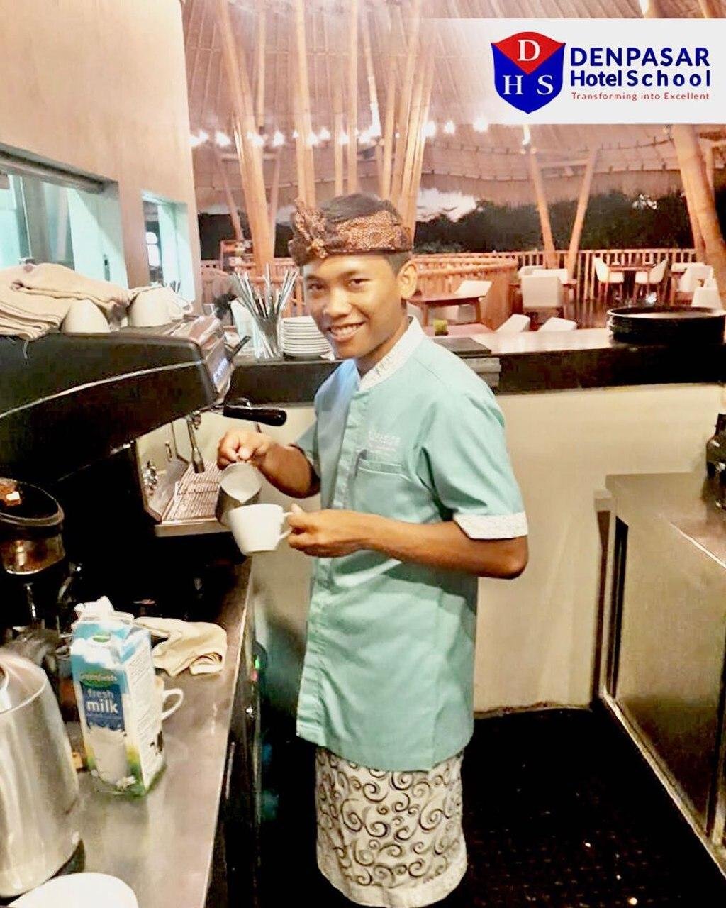 BAR PELATIHAN